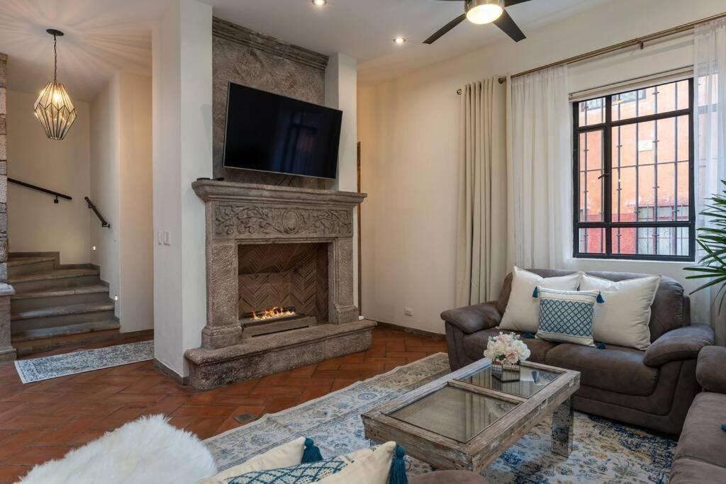 Elegant 3Br Home With Rooftop & Grill In Centro San Miguel San Miguel de Allende Ngoại thất bức ảnh